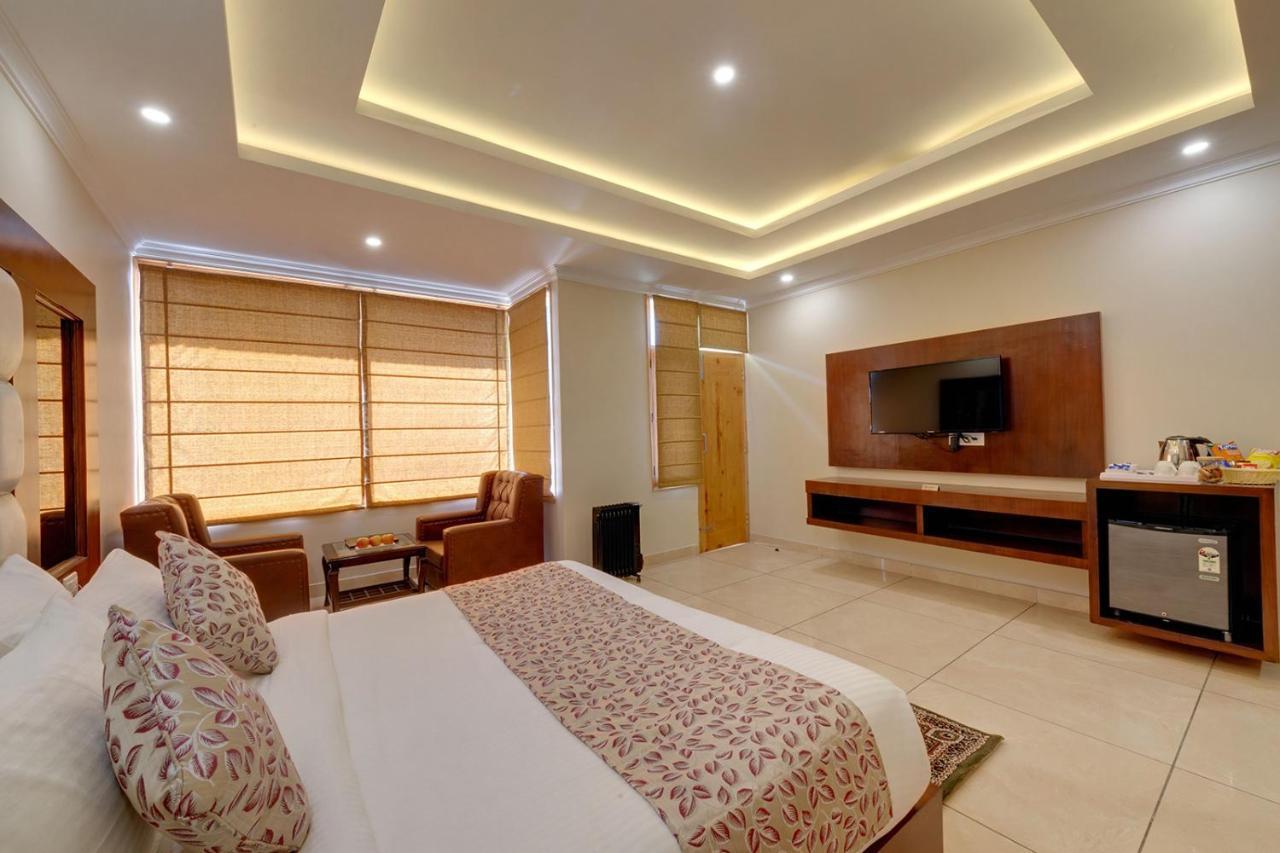 Regenta Place Green Leaf Manali- A Centrally Heated Resort Exterior foto